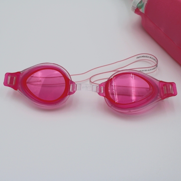 Girls Aqua Swim School Life Jacket + Pink Goggles Set (Ages 4–6) - Picture 5 of 6